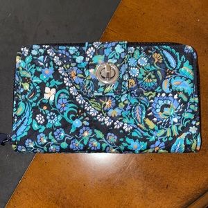 Blue with beautiful flower pattern Vera Bradley wallet